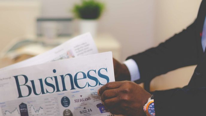 Regardless of the market structure, businesses face choices that affect viability. (PHOTO: nappy/Pexels)